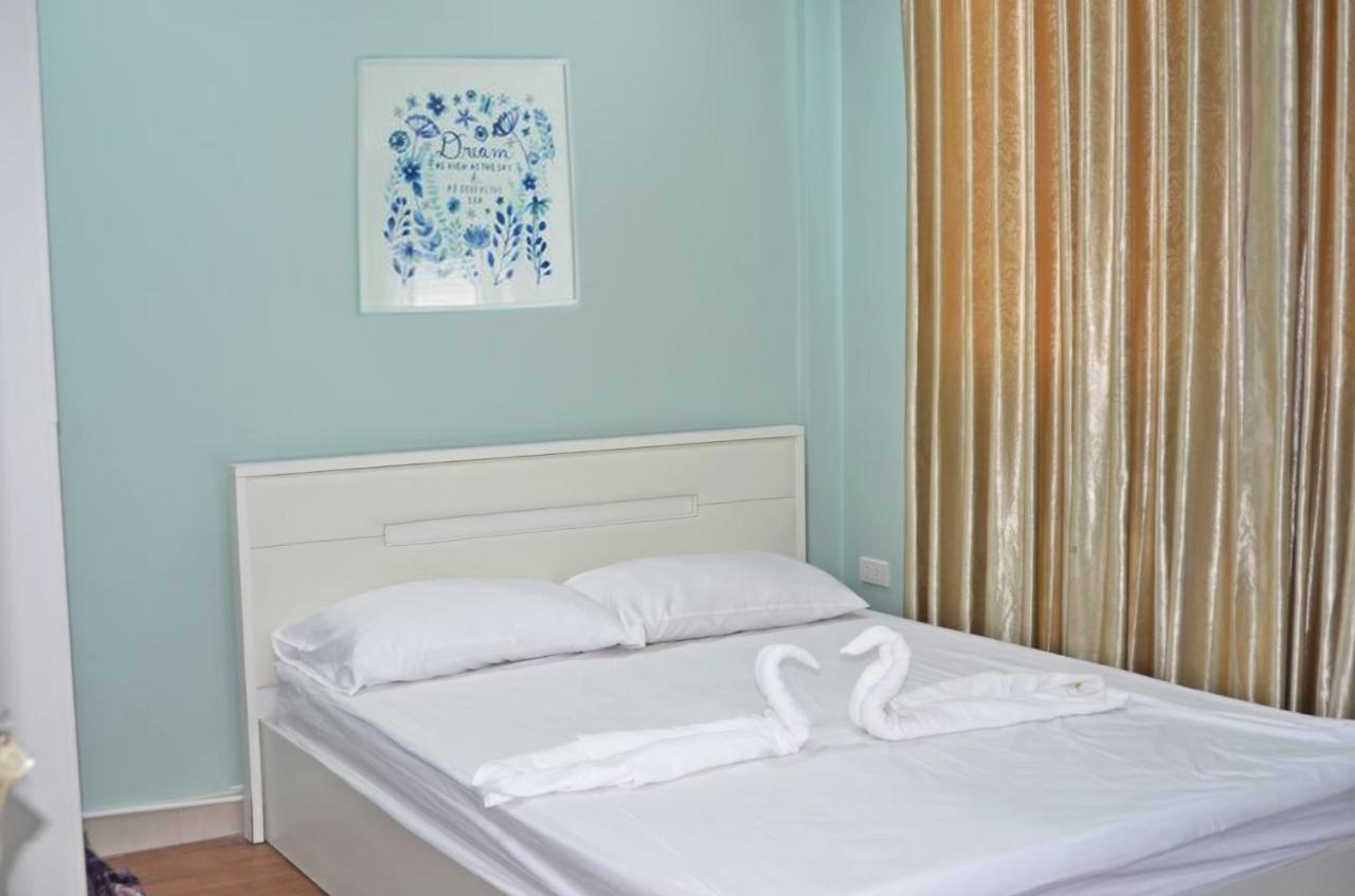 Baanpin Hotel & Cafe 방콕 외부 사진