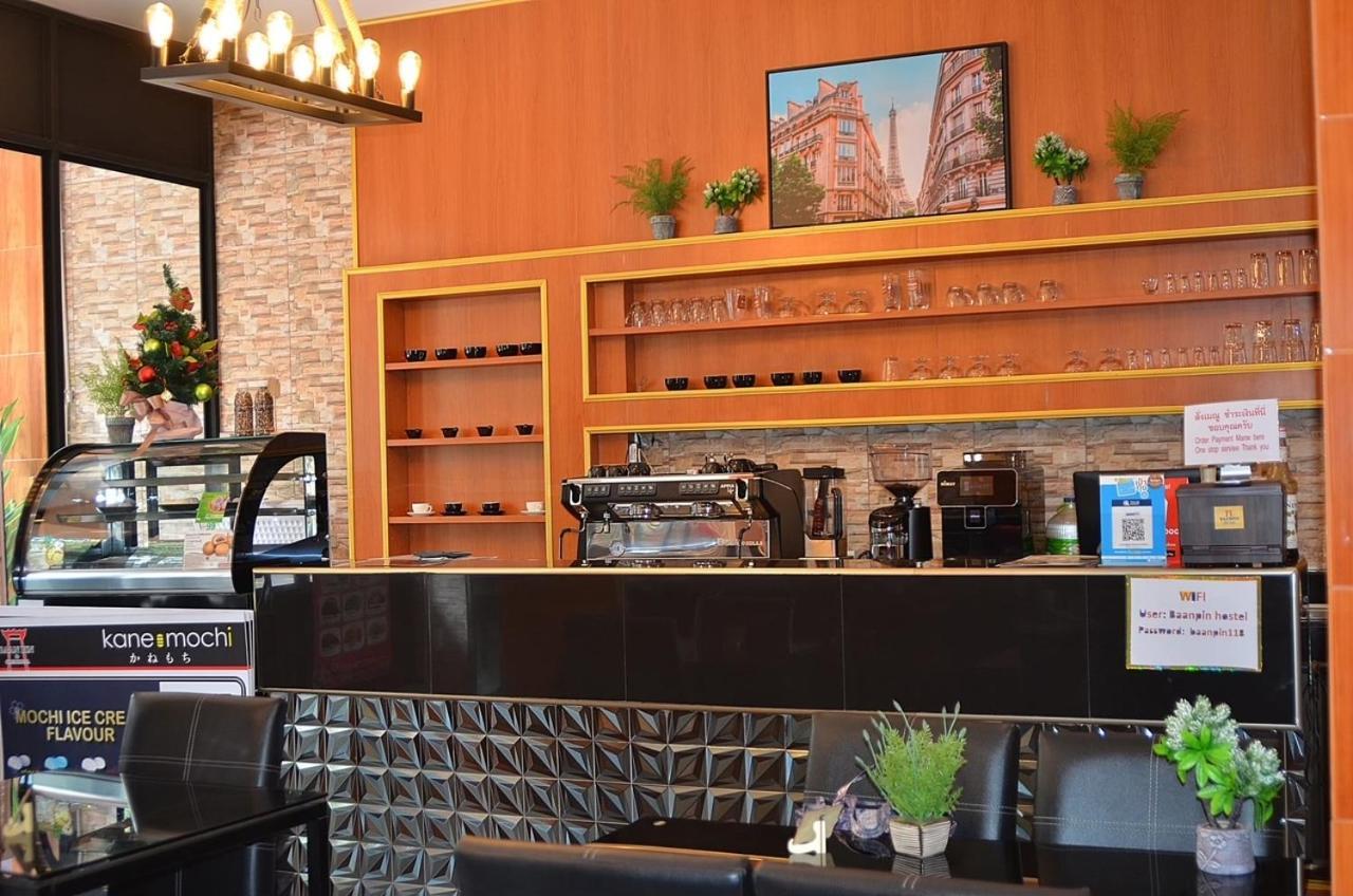 Baanpin Hotel & Cafe 방콕 외부 사진